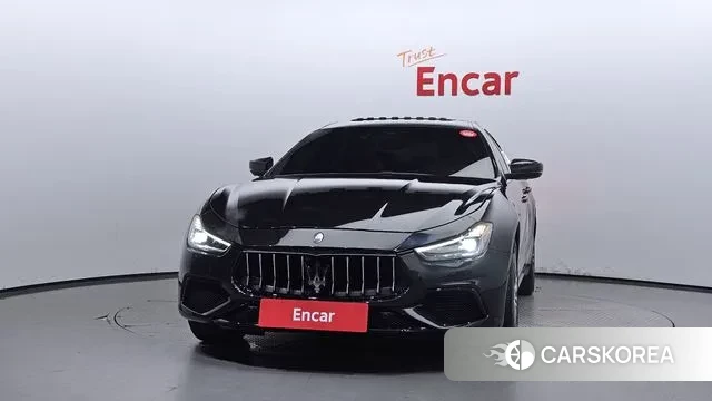 Maserati Ghibli id 3095744 из Кореи 13