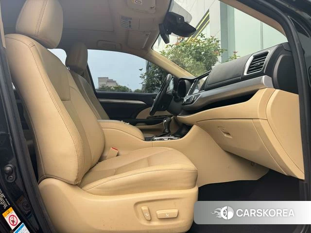 Toyota Highlander 2019 Черный из Китая, фото 5