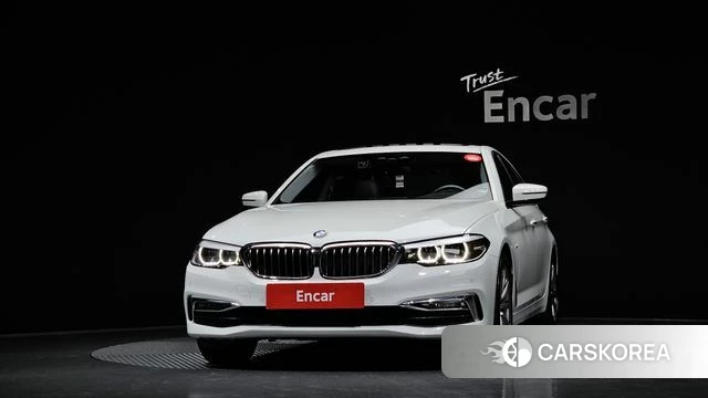 BMW 5 Series (G30) id 3899746 из Кореи 13