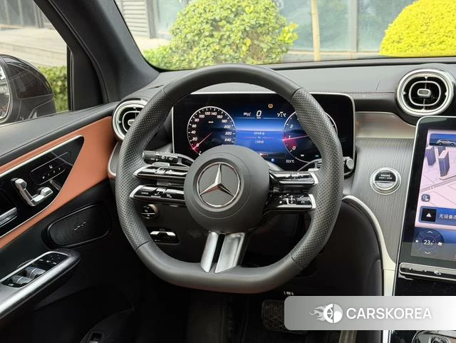 Mercedes-Benz GLC 2024 Черный из Китая, фото 6