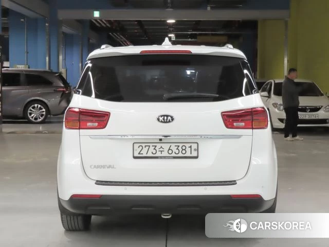 Kia The New Carnival id 4188243 из Кореи 13