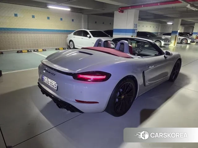 Porsche 718 Boxster 2024 Белый из Кореи, фото 3