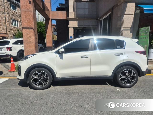 Kia Sportage The Bold 2021 Белый из Кореи, фото 3