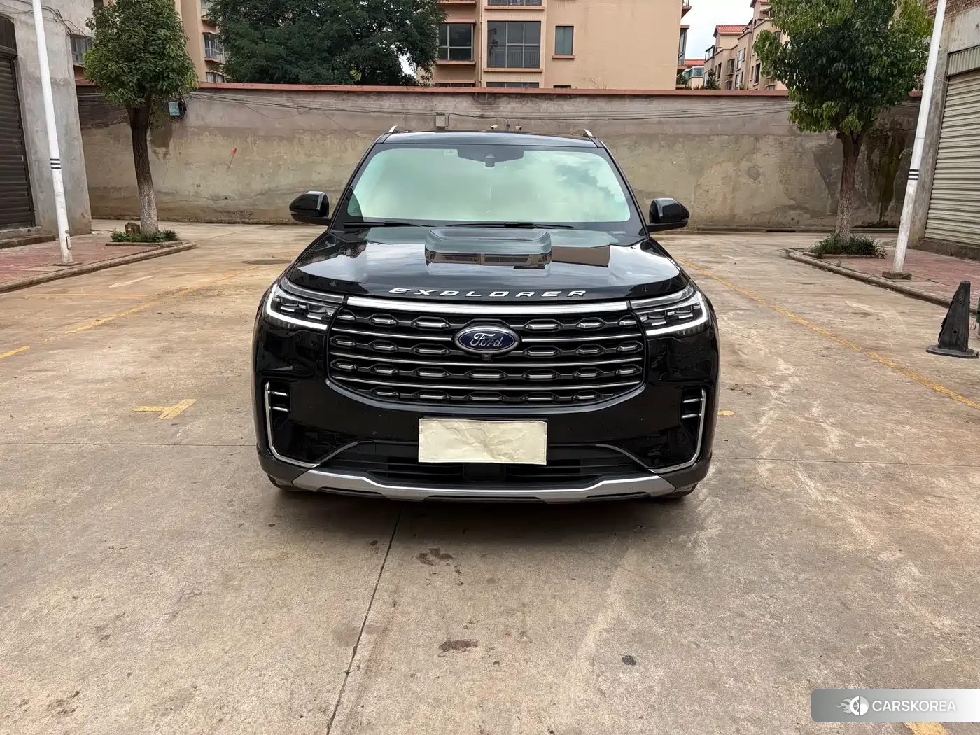 Ford Explorer 2023 Черный из Китая, фото 5