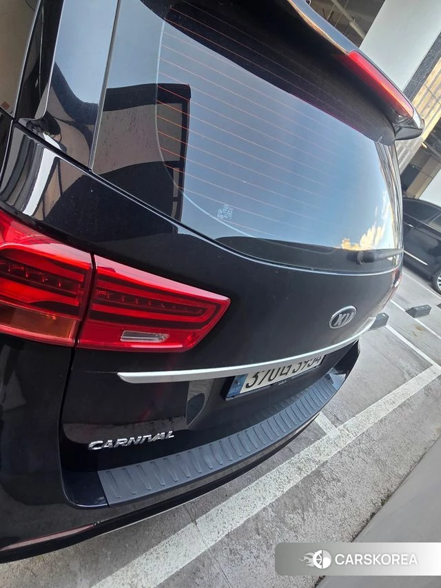 Kia The New Carnival 2019 Черный из Кореи, фото 3