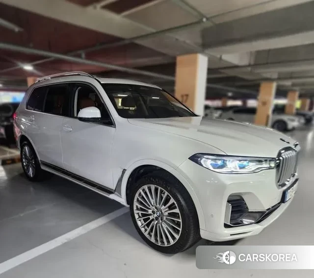 BMW X7 (G07) 2022 Белый из Кореи, фото 3
