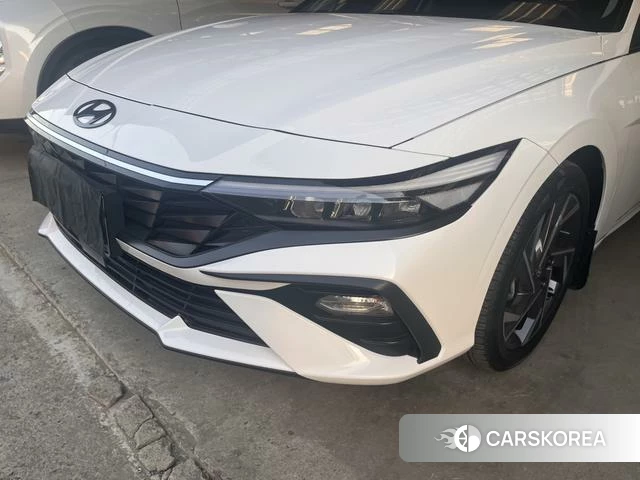Hyundai Elantra id 4290750 из Китая 12