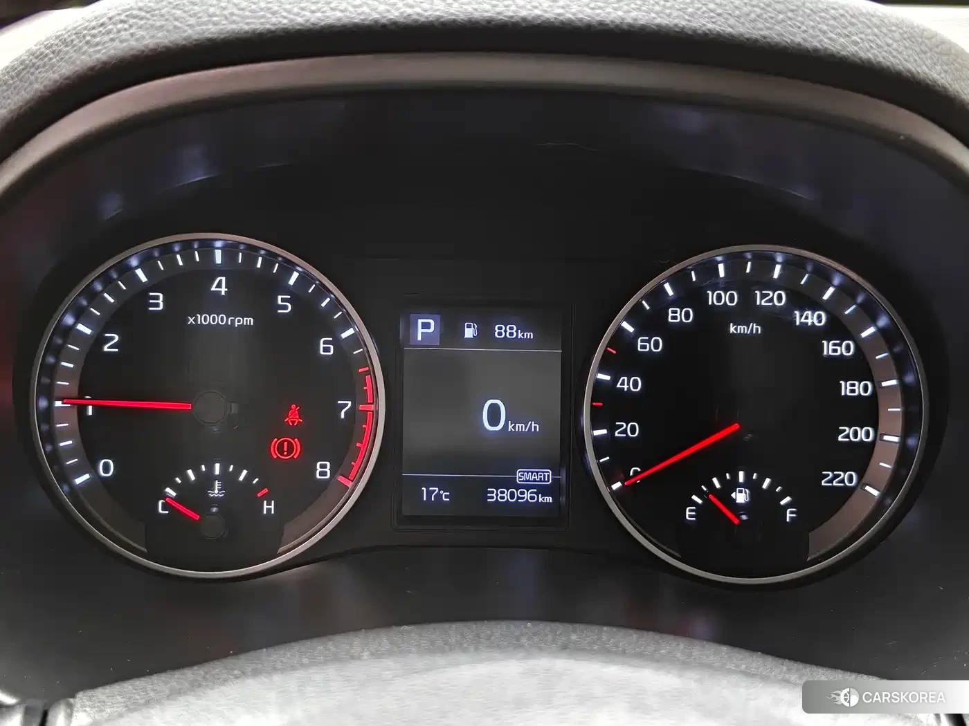 Kia KX1 2022 Белый из Китая, фото 4
