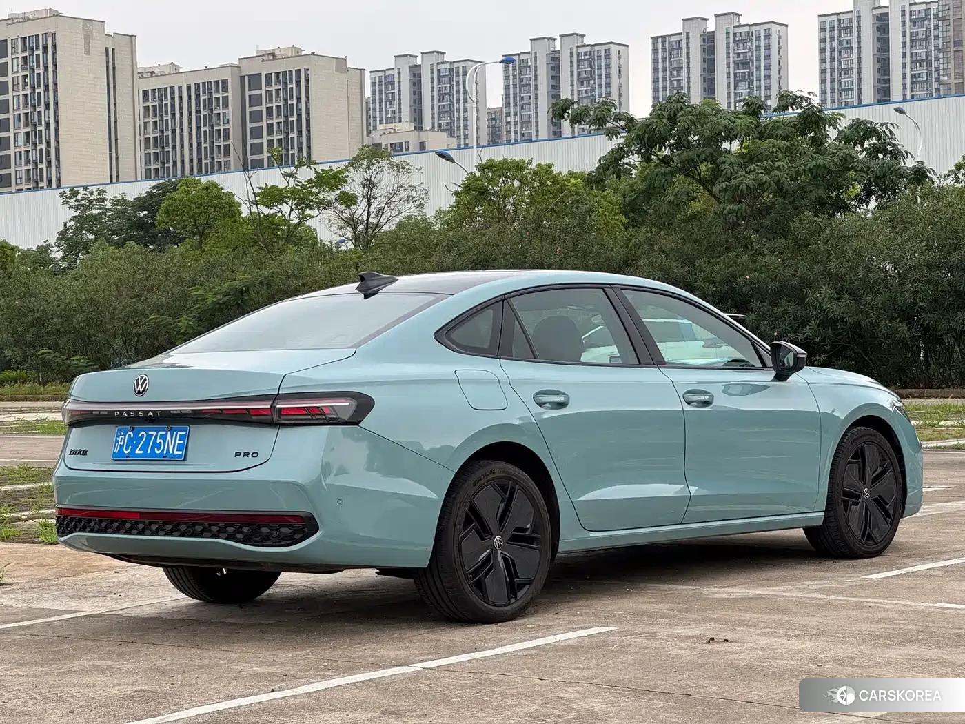 Volkswagen Passat 2024 Зеленый из Китая, фото 4