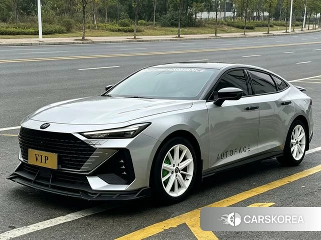 Chang'an UNI-V 2022 Темно-серый из Китая, фото 3