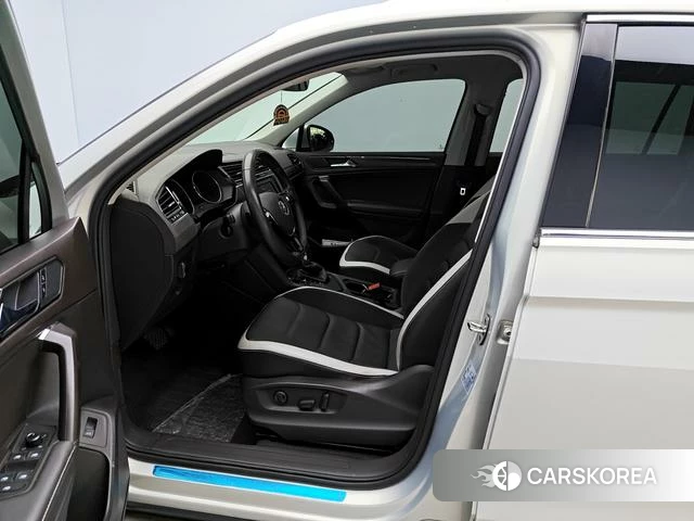 Volkswagen Tiguan L id 4242517 из Китая 13