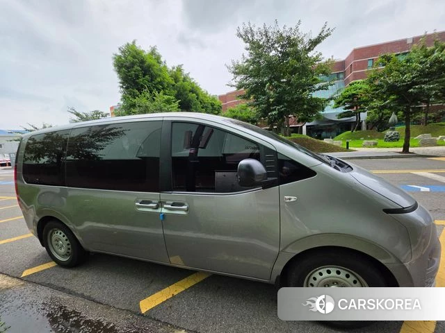 Hyundai Staria id 4628616 из Кореи 7
