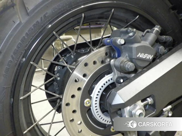 Honda X-ADV 750 id 3950112 из Японии 23