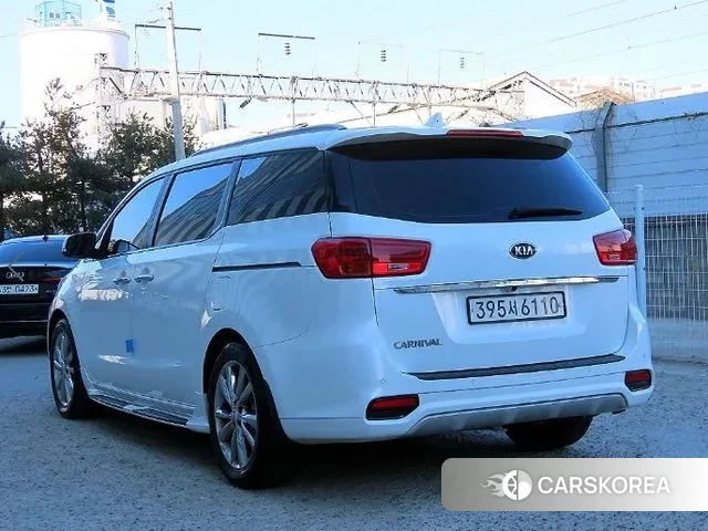 Kia The New Carnival id 3709215 из Кореи 13