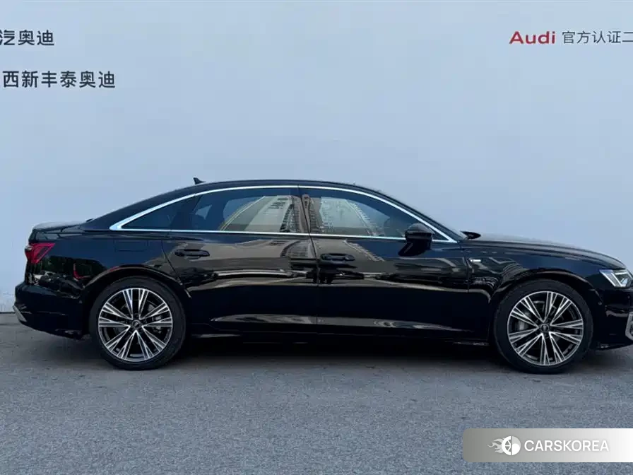 Audi A6L id 4546562 из Китая 20