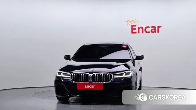 BMW 5 Series (G30) id 3452561 из Кореи 13