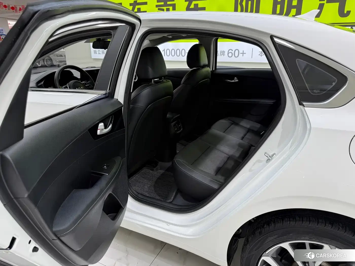 Kia K3 id 4576298 из Китая 18
