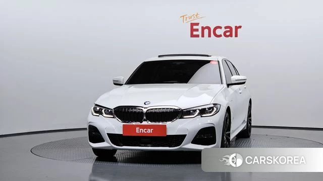 BMW 3 Series (G20) id 4594655 из Кореи 23