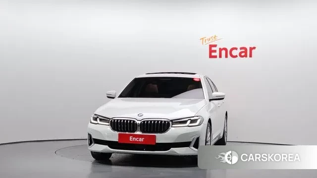 BMW 5 Series (G30) id 3218059 из Кореи 13