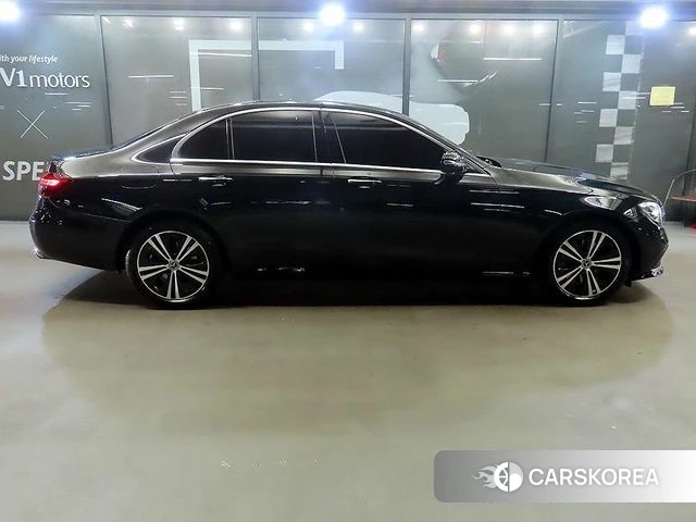 Mercedes-Benz E-Class W213 id 4274912 из Кореи 13
