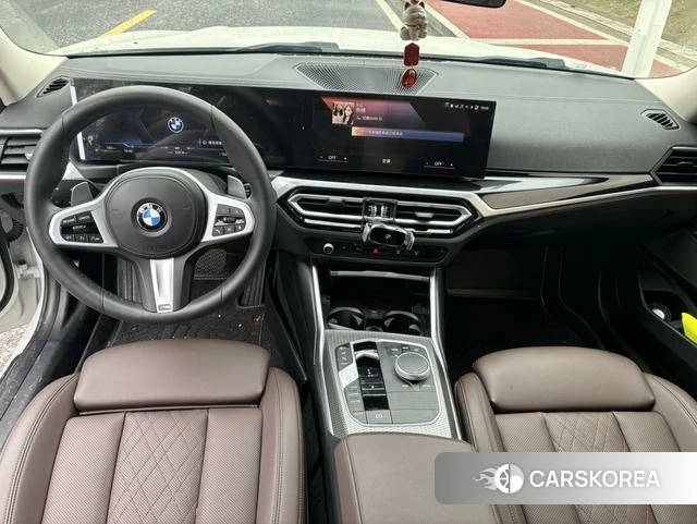 BMW 3 series 2023 Белый из Китая, фото 3