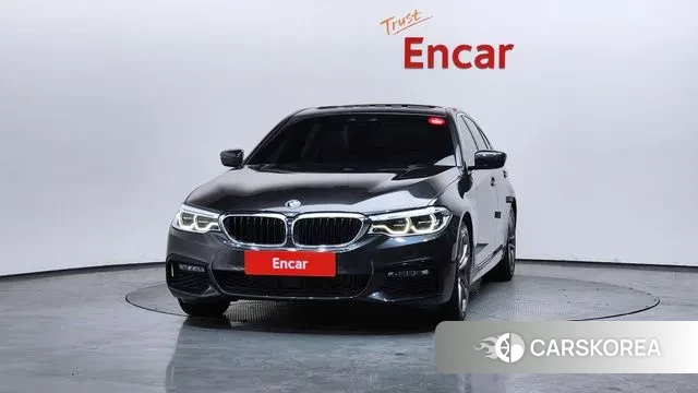 BMW 5 Series (G30) id 3672921 из Кореи 13