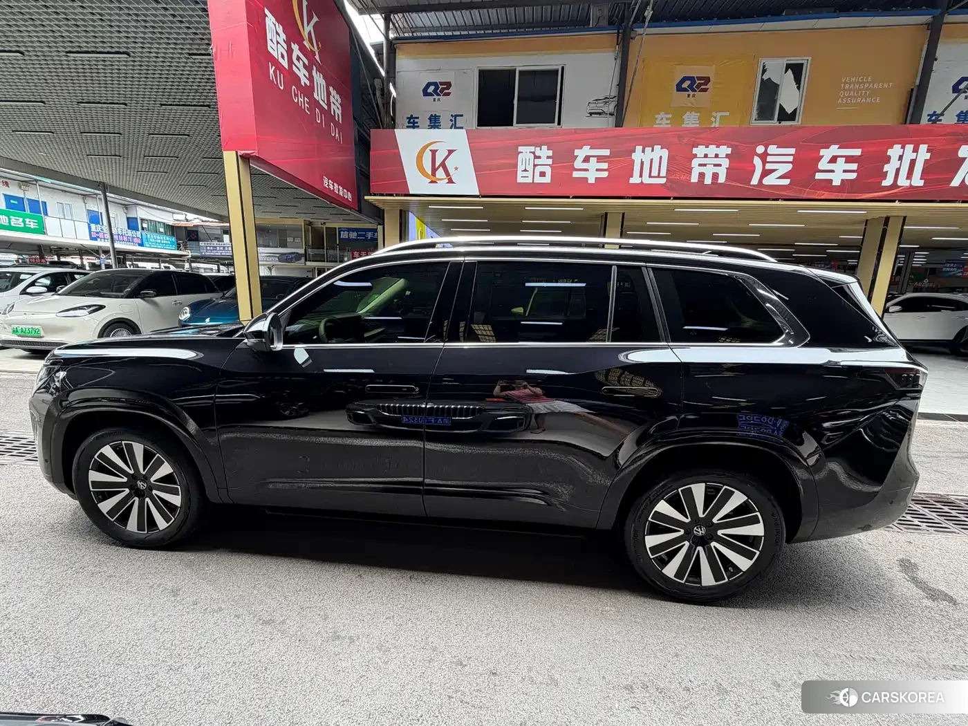 Volkswagen Touareg id 4679516 из Китая 23