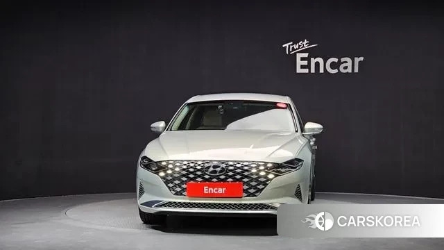 Hyundai The New Grandeur IG id 3411207 из Кореи 13