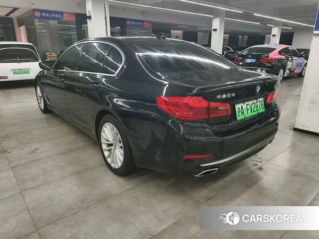 BMW 5 series PHEV 2020 Черный из Китая, фото 3