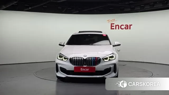 BMW 1 Series (F40) id 3348019 из Кореи 13