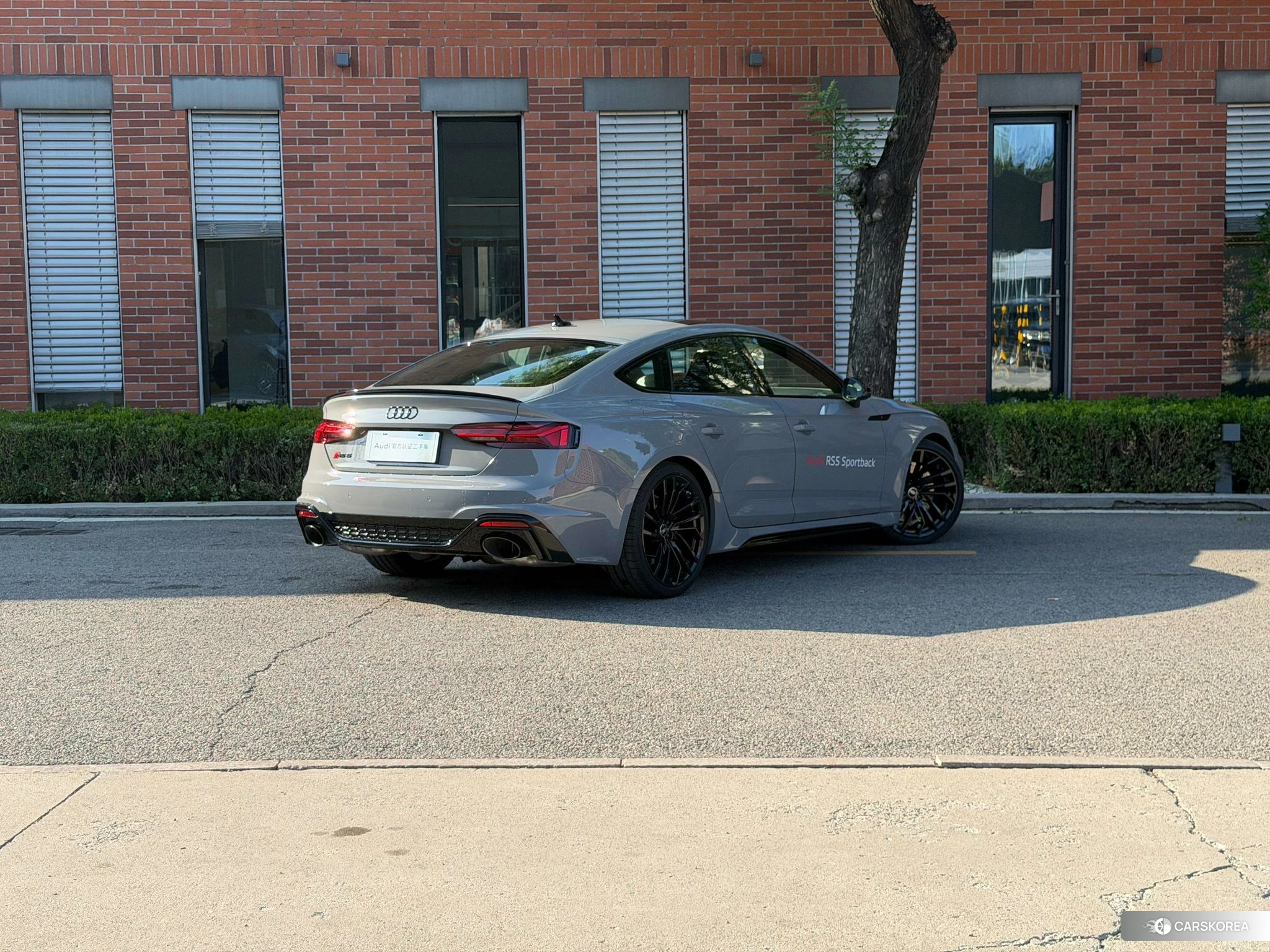 Audi RS 5 id 4473906 из Китая 11