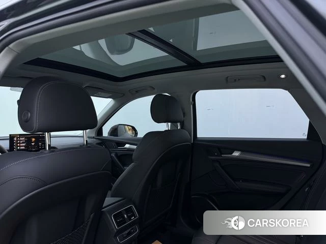 Audi Q5L id 4333946 из Китая 23