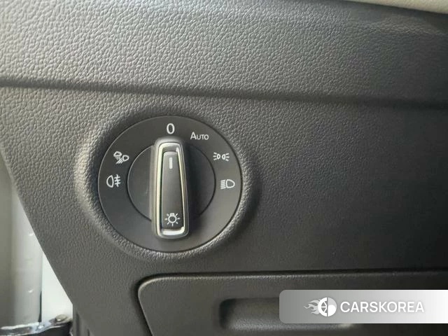 Volkswagen Tiguan L id 4262584 из Китая 18