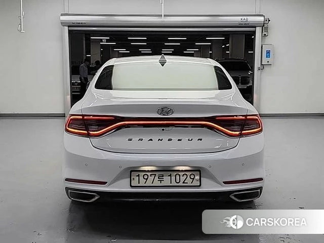 Hyundai Grandeur IG id 4357068 из Кореи 12