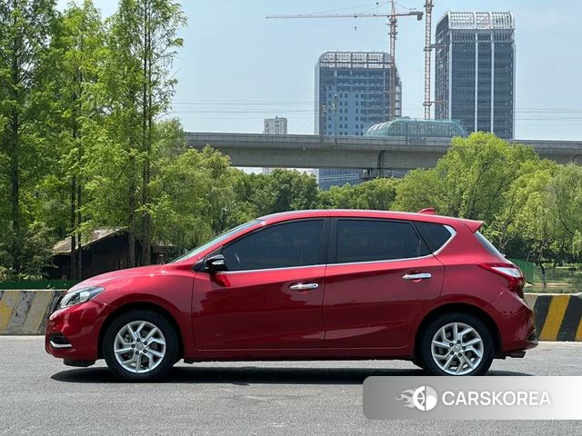 Nissan TIIDA id 4341789 из Китая 13