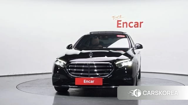 Mercedes-Benz E-Class W214 id 4584426 из Кореи 12
