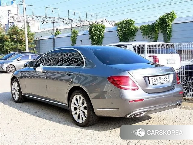 Mercedes-Benz E-Class W213 id 3350944 из Кореи 13