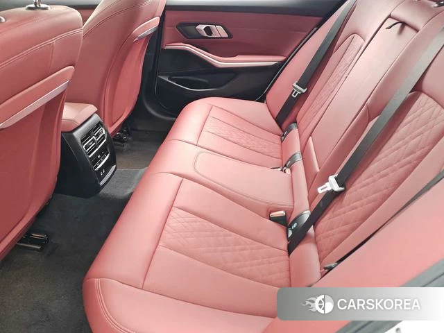 BMW 3 series id 4275659 из Китая 18