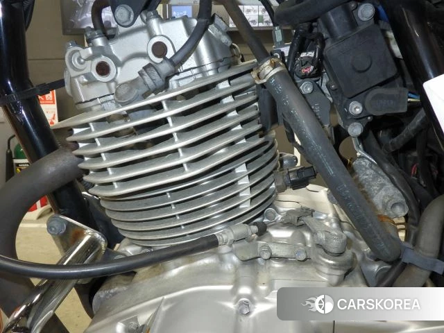Engine photo