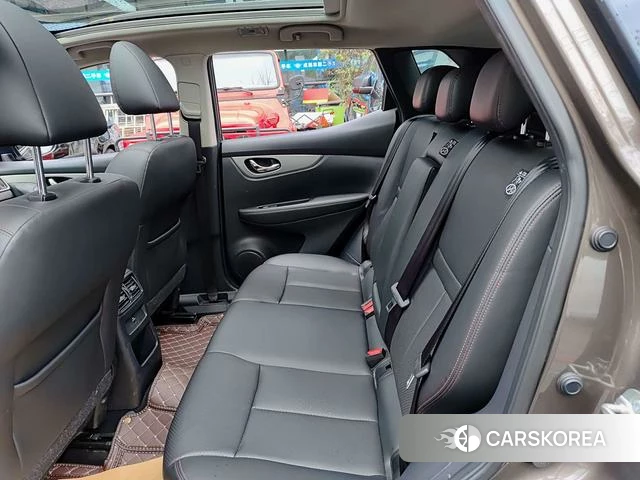 Nissan Qashqai 2023 Темно-серый из Китая, фото 3
