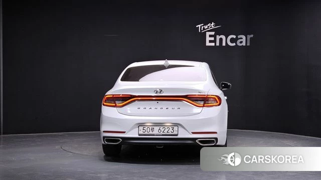 Hyundai Grandeur IG Hybrid id 4471475 из Кореи 23