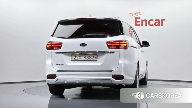 Kia The New Carnival id 4931123 из Кореи 23
