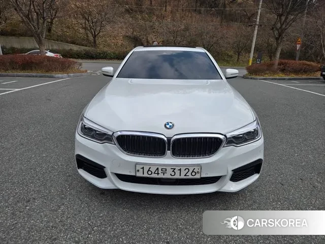 BMW 5 Series (G30) id 3489172 из Кореи 12