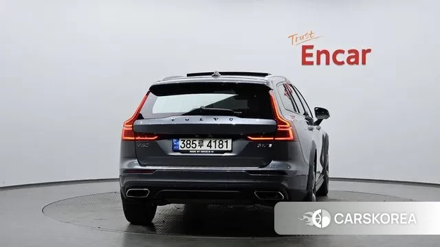 Volvo V60 Cross-Country 2nd Generation id 3691448 из Кореи 13