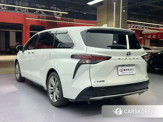 Toyota Saina id 4257463 из Китая 11