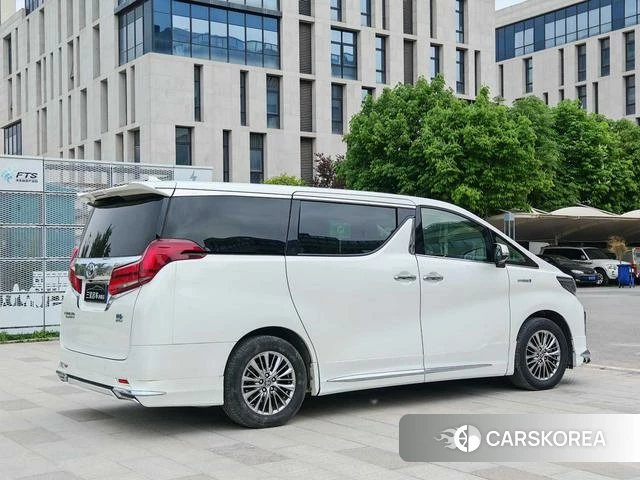 Toyota Elfa 2021 Белый из Китая, фото 5