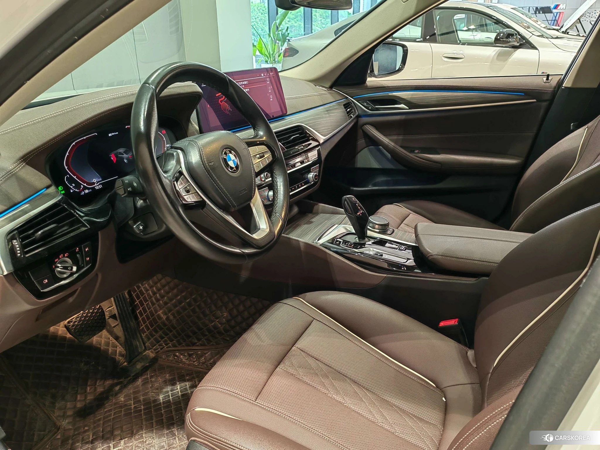 BMW 5 series PHEV 2020 Белый из Китая, фото 5