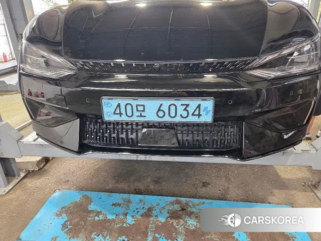 Kia EV6 2023 Черный из Кореи, фото 3