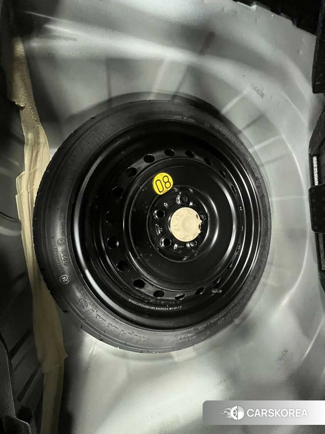 Toyota Corolla id 4263421 из Китая 14