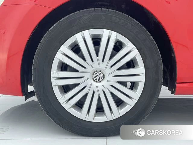 Volkswagen Polo id 4253338 из Китая 16